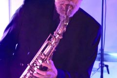 Gilbert-Very-Good-Solo-Shot-opt