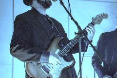 Johnny-Solo-Sing-Very-Good-opt